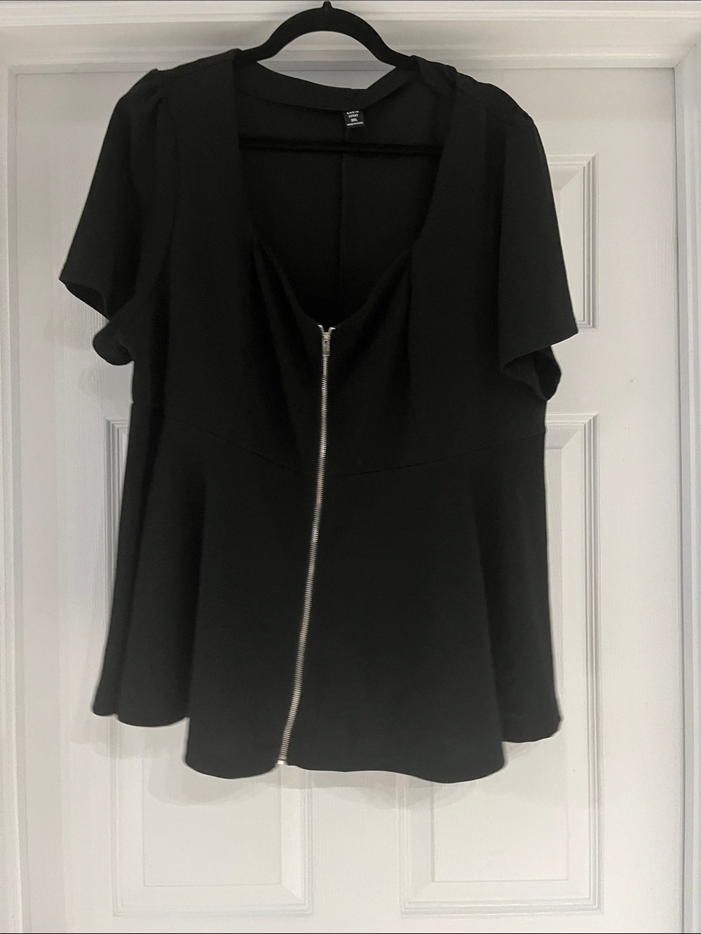 3/$15 Women’s Black Zip-Front Short Sleeve Top
